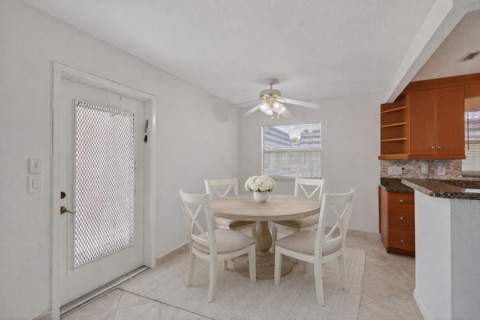 228 Brittany E, Delray Beach FL - photo 7 of 36