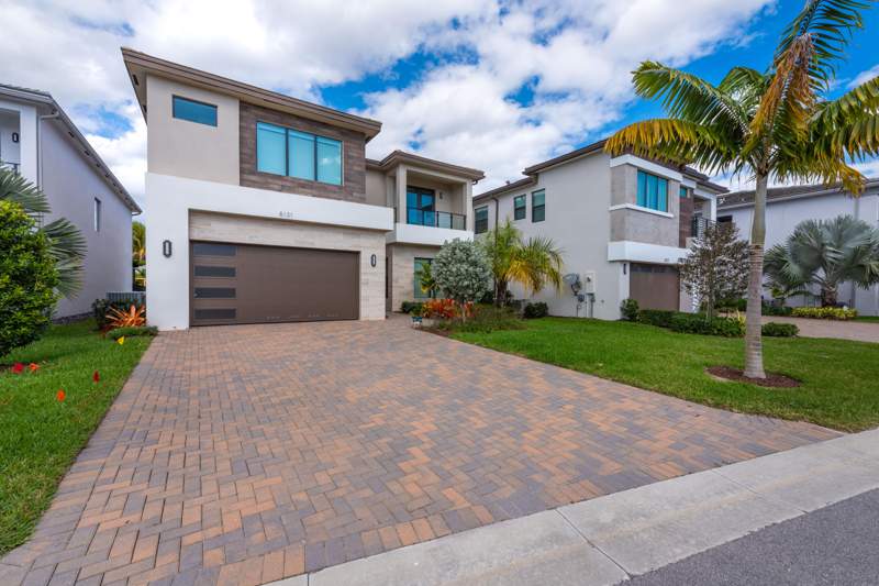 5 bedroom Single Family Residence at 8131 Laurel Falls Drive, Bridges Mizner Pud Bridges South Plat Seven, Boca Raton — photo 3