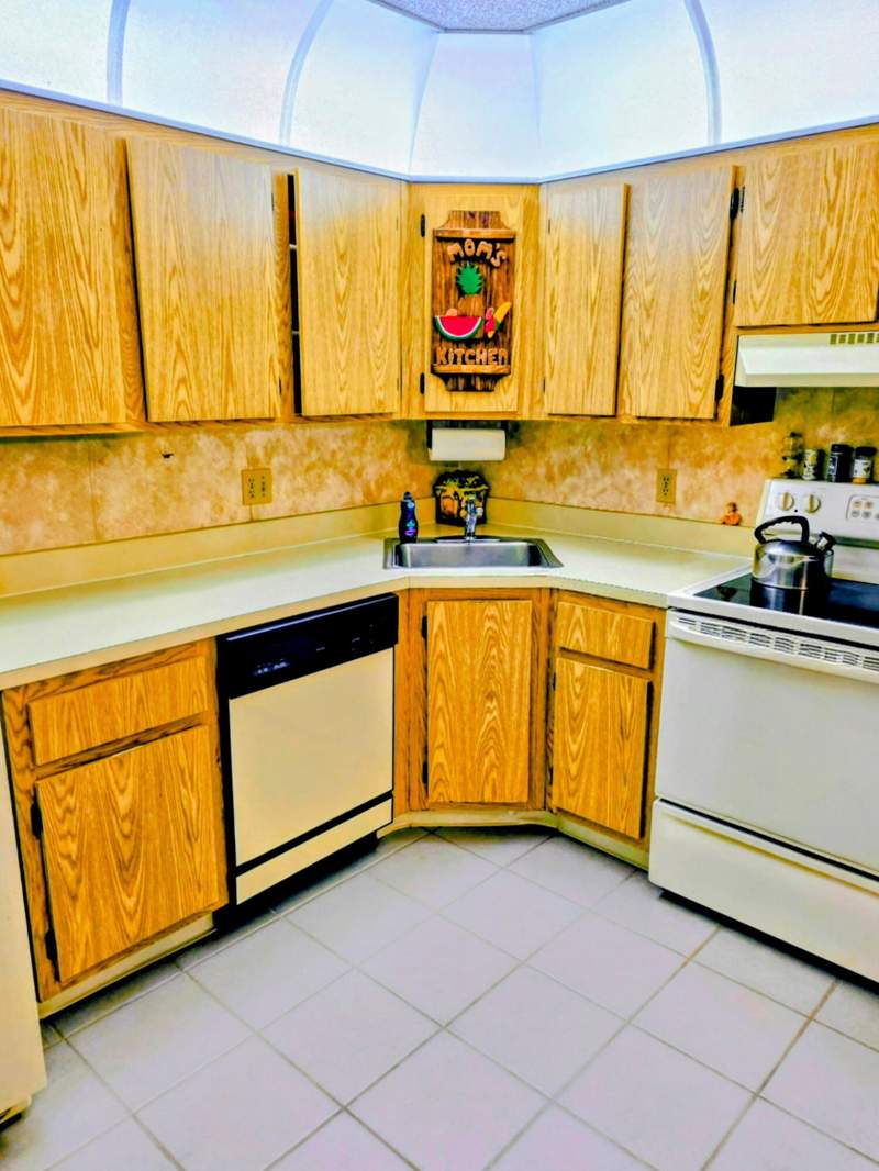 1 bedroom Condominium at 423 Pine Glen Lane #C-1, Pine Ridge South IV Condo, Greenacres — photo 4
