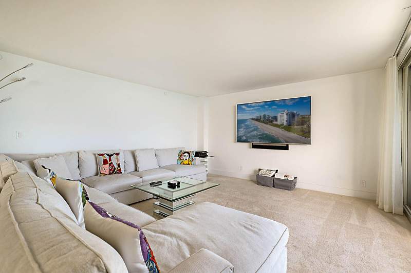 2 bedroom Condominium at 3407 S Ocean Boulevard #8a, Clarendon Condo, Highland Beach — photo 4