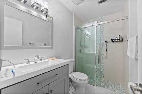 18861 Argosy Drive, Boca Raton FL - photo 14 of 38