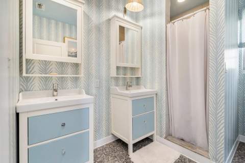 3213 Vincent Road, West Palm Beach FL - photo 12 of 23