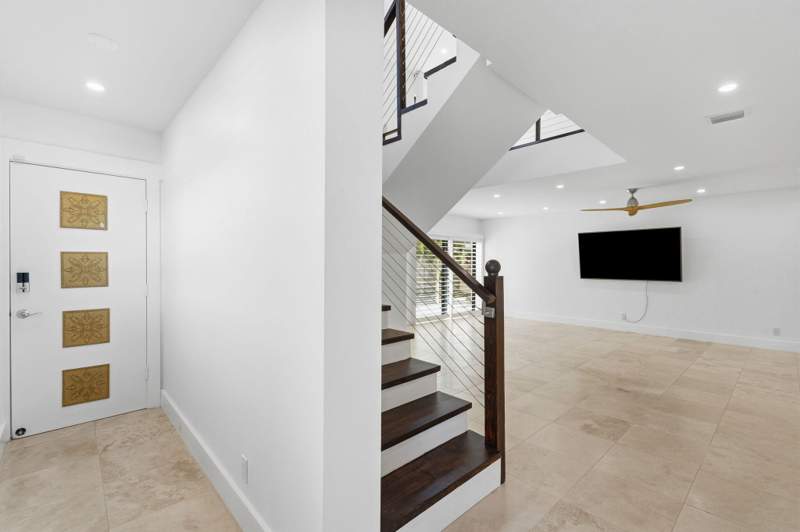 3 bedroom Single Family Residence at 1484 Via Del Sol, Via Del Mar Condo, Jupiter — photo 5