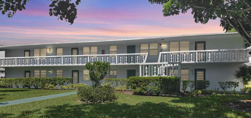 2 bedroom Condominium at 301 Farnham M #301, Century Village , Deerfield Beach — photo 2