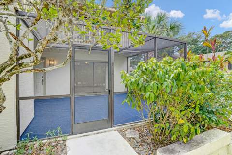 7437 SE Jamestown Terrace #1304, Hobe Sound FL - photo 8 of 30