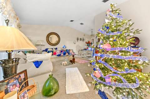 2531 Doral Way, Riviera Beach FL - photo 14 of 28