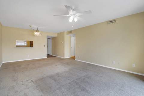 12016 Greenway Circle #204, Royal Palm Beach FL - photo 6 of 17