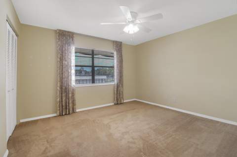 12016 Greenway Circle #204, Royal Palm Beach FL - photo 11 of 17