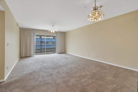 12016 Greenway Circle #204, Royal Palm Beach FL - photo 12 of 17
