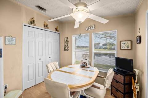 7904 Meadowlark Lane, Port St. Lucie FL - photo 15 of 54