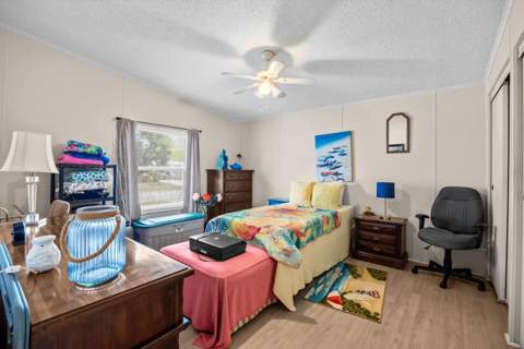 7904 Meadowlark Lane, Port St. Lucie FL - photo 23 of 54