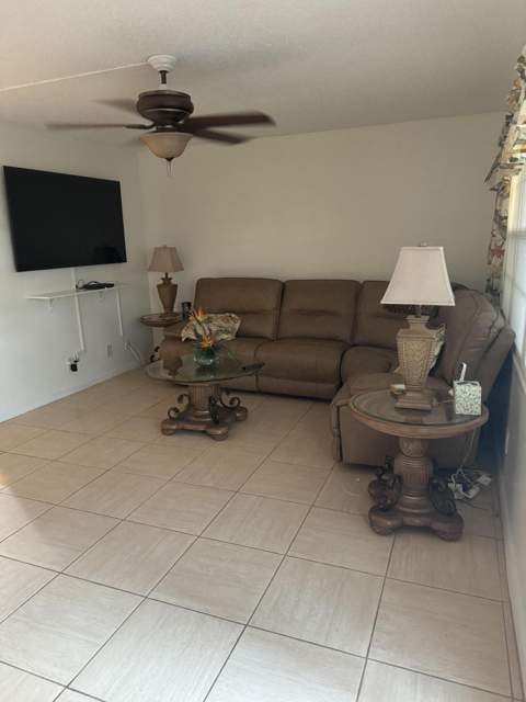 1011 Cornwall A #1011, Boca Raton FL - photo 8 of 24