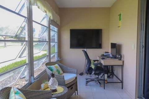 1011 Cornwall A #1011, Boca Raton FL - photo 18 of 24