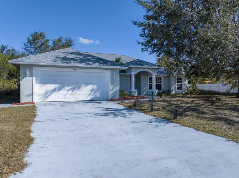 4 bedroom Single Family Residence at 4501 SW Athena Drive, Port St Lucie Section 34, Port St. Lucie — photo 4