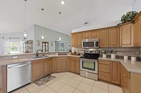 4501 SW Athena Drive, Port St. Lucie FL - photo 20 of 45