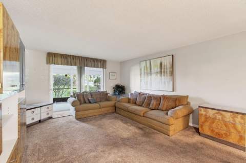 14701 Cumberland Drive #1080, Delray Beach FL - photo 7 of 40