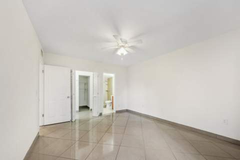 2878 Donnelly Drive #106, Lake Worth FL - photo 13 of 20