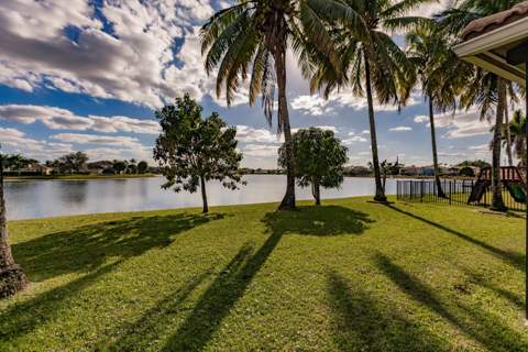 9452 Granite Ridge Lane, West Palm Beach FL - photo 9 of 67