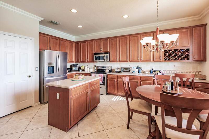 5 bedroom Single Family Residence at 9452 Granite Ridge Lane, Stonehaven Estates, West Palm Beach — photo 4