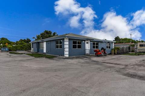 945 Miner Road, Lake Worth FL - photo 7 of 103