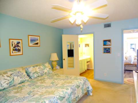 409 Pine Glen Lane #A-2, Greenacres FL - photo 12 of 23