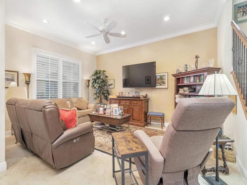 2 bedroom Townhouse at 3673 Historic Lane, Villas on Antique Row, West Palm Beach — photo 5