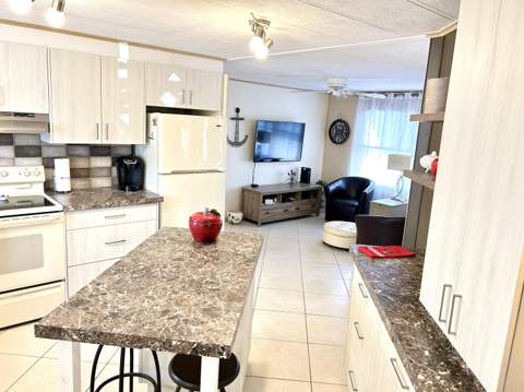 39012 Gayle Bay, Boynton Beach FL - photo 13 of 45