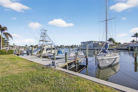 752 Lagoon Drive, North Palm Beach FL - photo 10 of 73