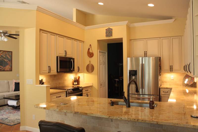 4 bedroom Single Family Residence at 639 SW Lake Charles Circle, Lake Charles Phase 2E, Port St. Lucie — photo 3