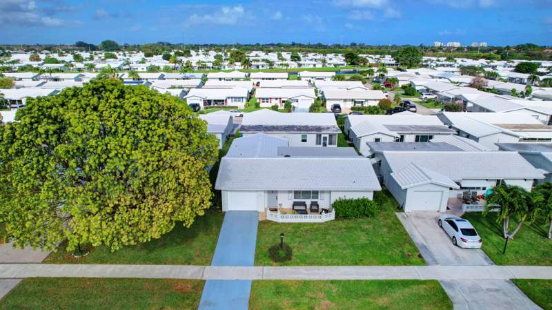2 bedroom Single Family Residence at 716 SW 18th Street, Palm Beach Leisureville Sec 9, Boynton Beach — photo 2