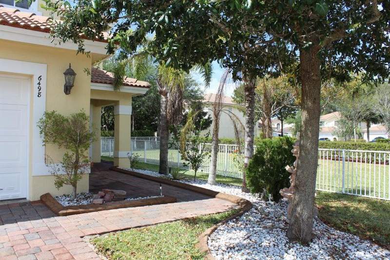 4 bedroom Single Family Residence at 6498 Adriatic Way, Waterways Taheri Pud, West Palm Beach — photo 2