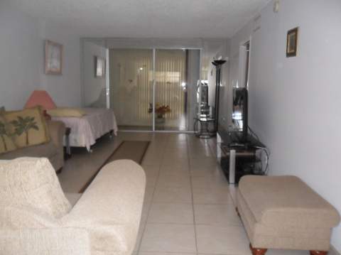 681 S Hollybrook Drive #105, Pembroke Pines FL - photo 14 of 34