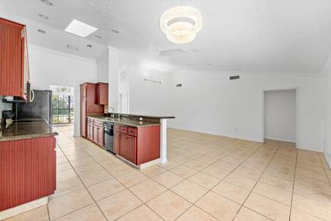 2057 Amesbury Circle, Wellington FL - photo 12 of 33