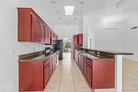 2057 Amesbury Circle, Wellington FL - photo 13 of 33