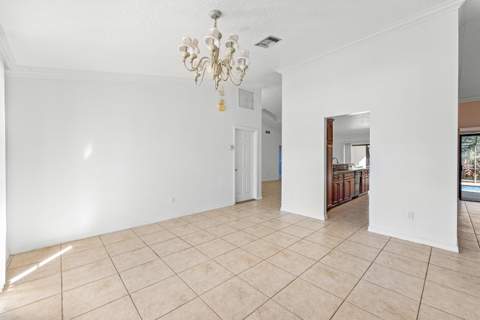 2057 Amesbury Circle, Wellington FL - photo 18 of 33