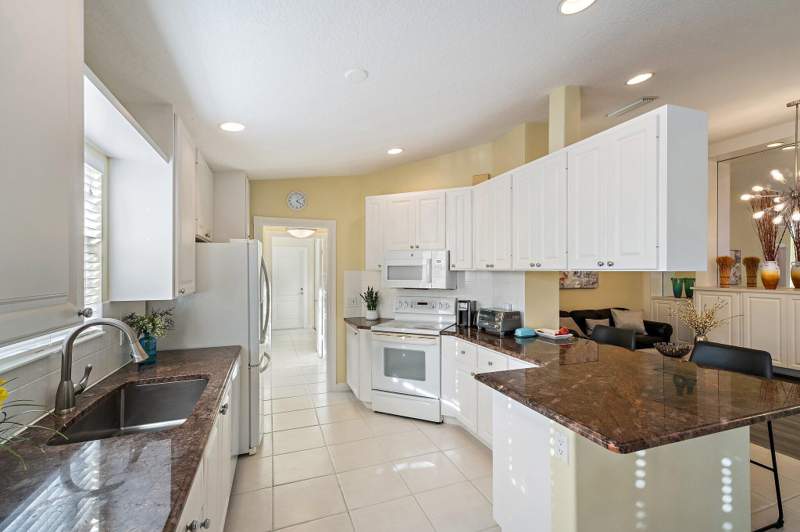 2 bedroom Villa at 8991 SE Eldorado Way, The Retreat, Hobe Sound — photo 4