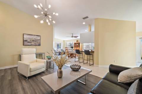 8991 SE Eldorado Way, Hobe Sound FL - photo 10 of 41