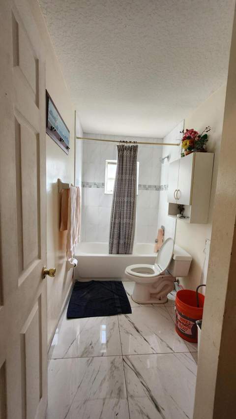 1207 Hatteras Circle, Greenacres FL - photo 8 of 17