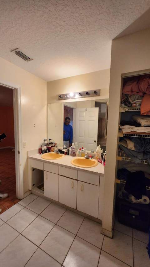 1207 Hatteras Circle, Greenacres FL - photo 10 of 17