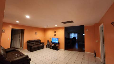 1207 Hatteras Circle, Greenacres FL - photo 7 of 17