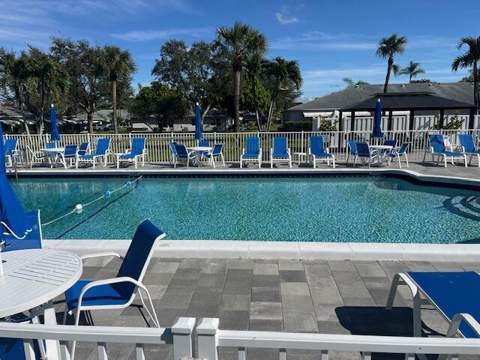 1157 S Drive Circle #C, Delray Beach FL - photo 18 of 24