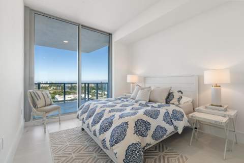 220 Lake Shore Drive #817, Lake Park FL - photo 12 of 28