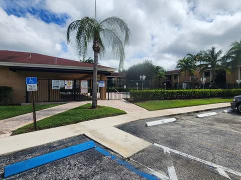 6013 10th Avenue #208, Greenacres FL - photo 17 of 22