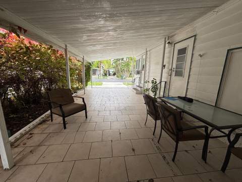6503 NW 34th Ave, Coconut Creek FL - photo 8 of 28