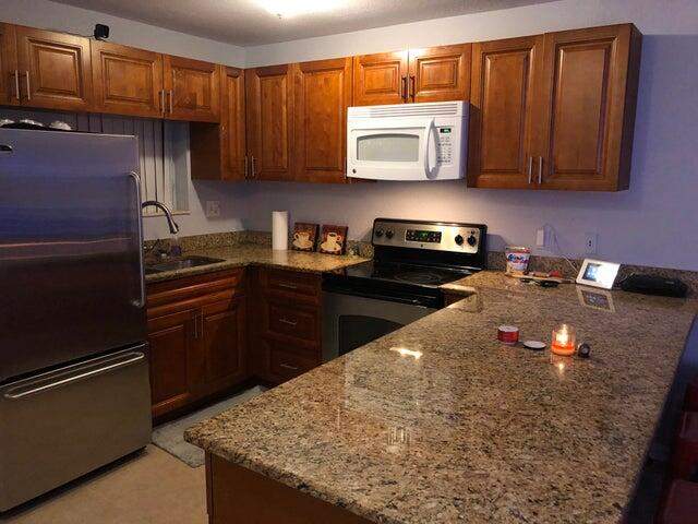 1 bedroom Condominium at 6094 Forest Hill Boulevard #106, Forest Hill Gardens Condo, West Palm Beach — photo 4