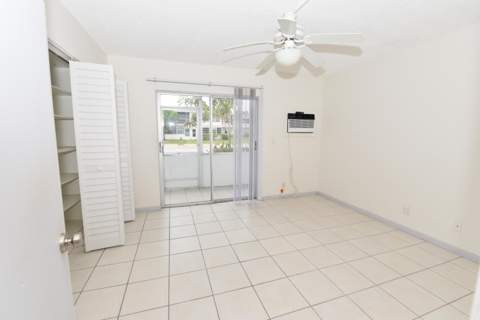 164 Andover G, West Palm Beach FL - photo 11 of 16