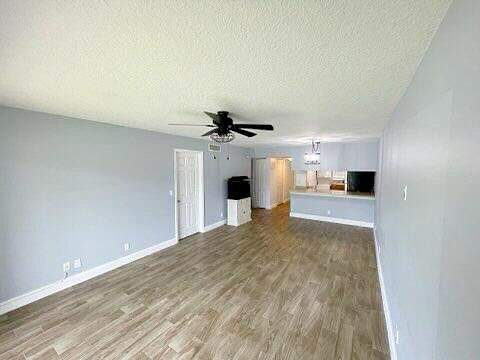 126 Sparrow Drive #19a, Royal Palm Beach FL - photo 8 of 21