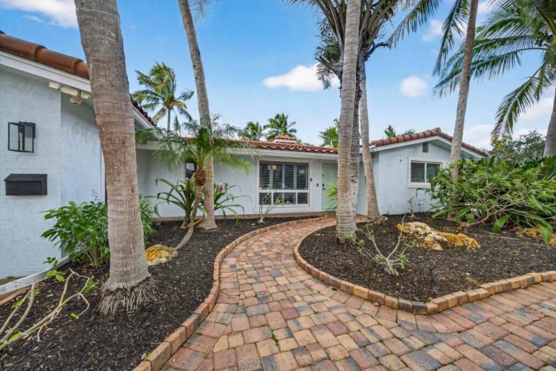 4 bedroom Single Family Residence at 2081 NE 25th Street, Hillsboro Isles, Lighthouse Point — photo 5