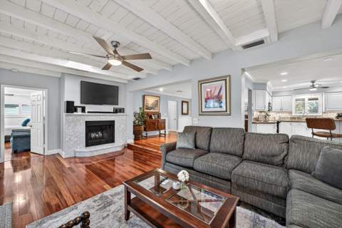 2081 NE 25th Street, Lighthouse Point FL - photo 11 of 55