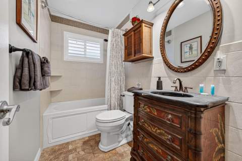2081 NE 25th Street, Lighthouse Point FL - photo 22 of 55